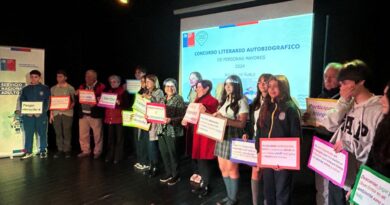 Encuentro intergeneracional marcó el lanzamiento regional del 10ª Concurso Literario de SENAMA
